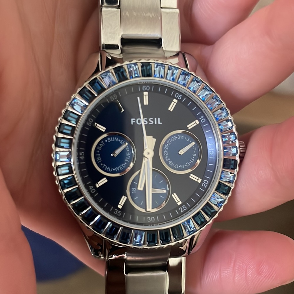 Fossil Watch - Picture 4 of 5